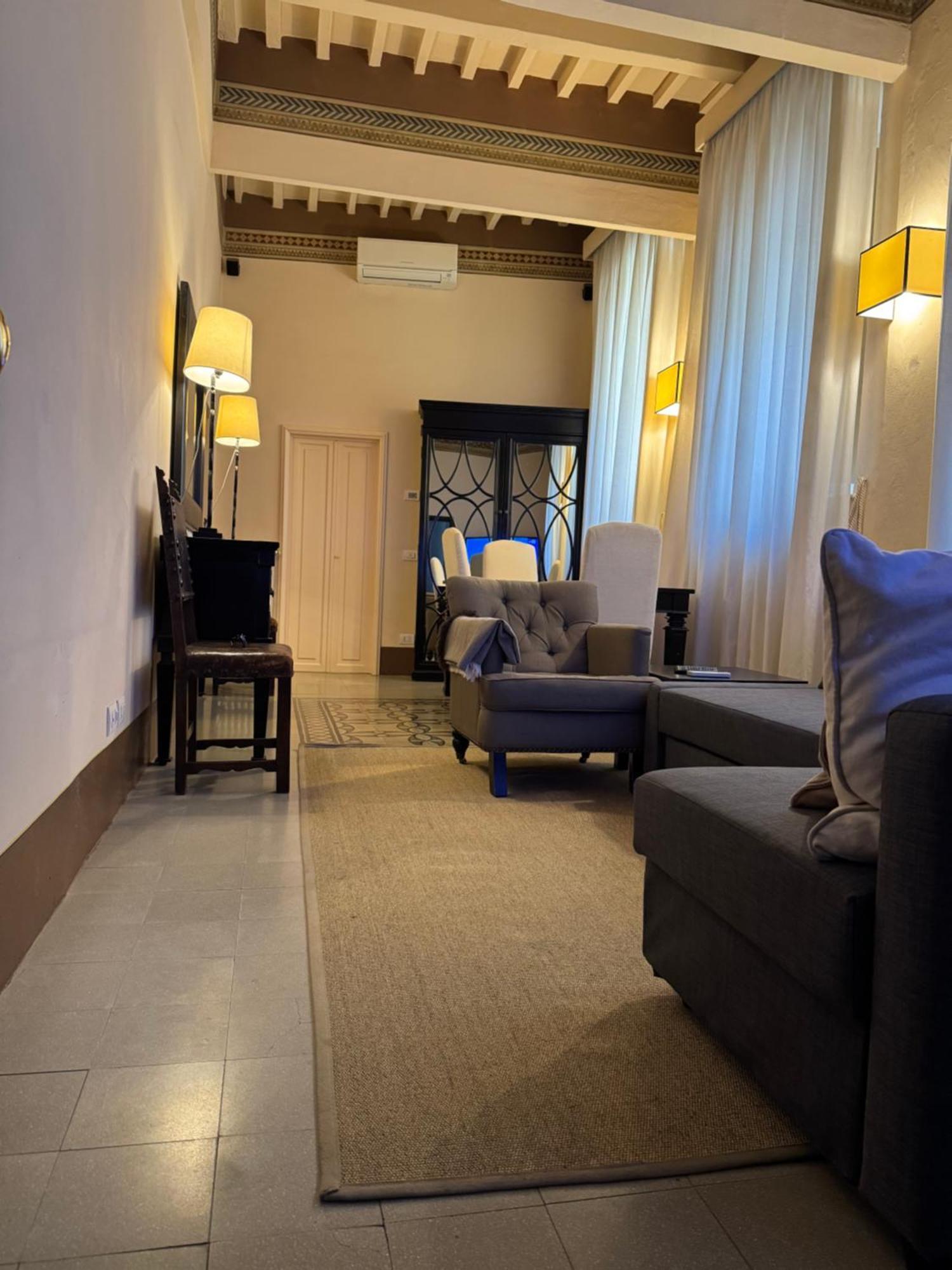 Residenza Del Corso Apartment Arezzo Ngoại thất bức ảnh